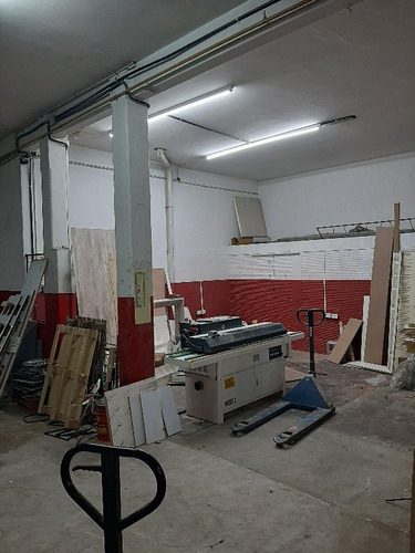 Excelente Local Deposito Y Vivienda