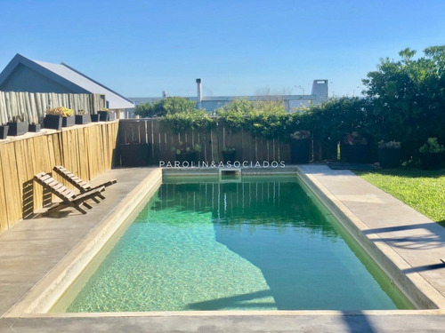 Excepcional Casa Con Vista Al Mar!! -ref:2266