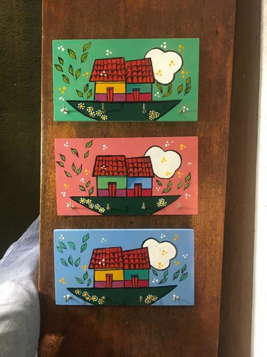 Portallaves De Madera, Pintados A Mano, Aprox 22 X 12 Cms