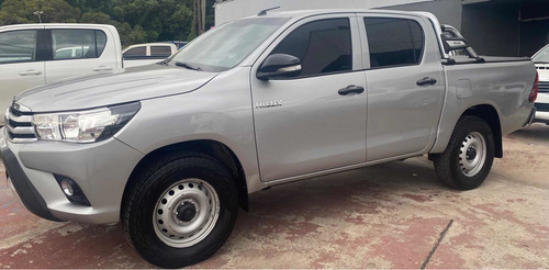 Toyota Hilux 2.4 Cd Dx 150cv 4x2 2017
