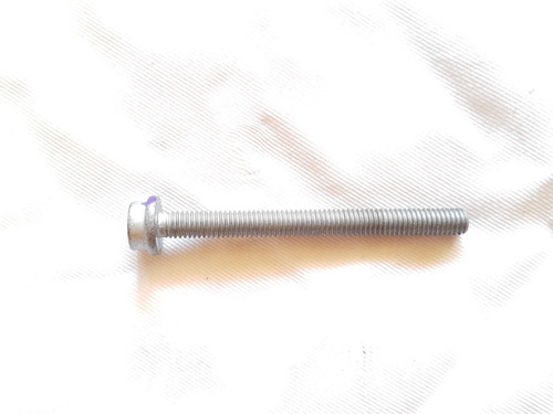 Tornillo Superior Para Cabeza Vento, Polo 1.6 Original