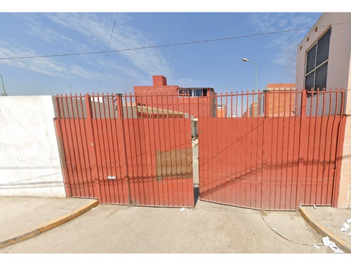 Casa De Recuperación Bancaria Adjudicada En Privada San Jorge, Nuevo Leon, Cuautlancingo. ¡no Créditos!
