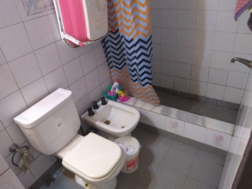 Imagen 5 de 8 de Departamento Tipo Casa En Permuta En Lanus Este