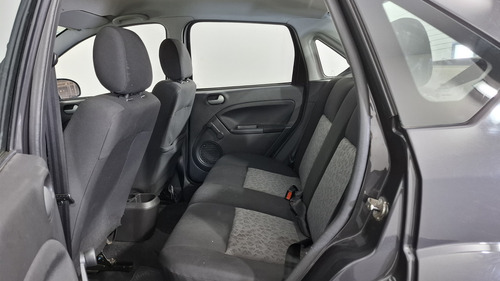 Ford Fiesta 1.6 Ambiente Plus