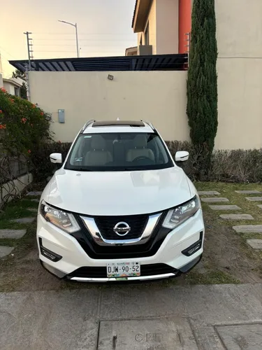 Nissan X-Trail 2.5 Platinum 2 Row Cvt