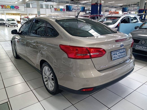 Imagem 5 de 9 de Ford Focus 2.0 Se Plus Sedan 16v Flex 4p Powershift