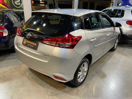 Imagem 9 de 10 de Toyota Yaris Hatch Xl 1.3 Aut 2019