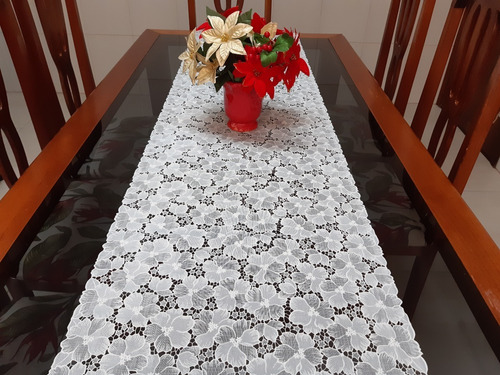 Caminho De Mesa Croche Plastico Tema Flores 2 Metros Lindo