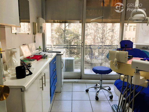 Centro Médico Odontológico Con 7 Privados En Venta Santiago