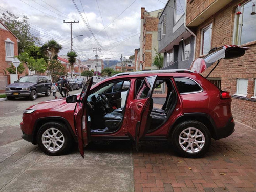 Jeep Cherokee 2015 3.2 Longitude