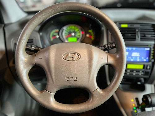 Hyundai Tucson 2.0 MPFI GLS 16V 143CV 2WD FLEX 4P AUTOMÁTICO