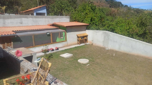 Imagem 2 de 14 de Chácara Em Atibaia - Condomínio Fechado, Fácil Acesso.