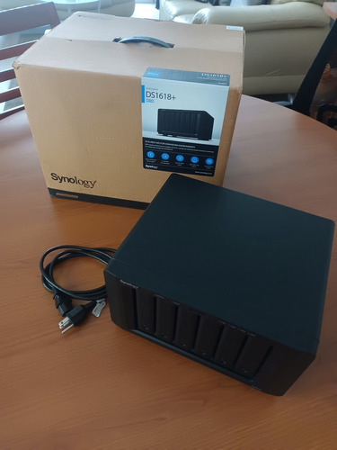 Nas Synology De 6 Bahías Ds1618+, 4gb Ddr4, 3x Usb 3.0 Negro (Usado)