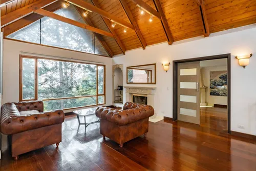 Casa En Arriendo En Sierras Del Moral. Cod V22942