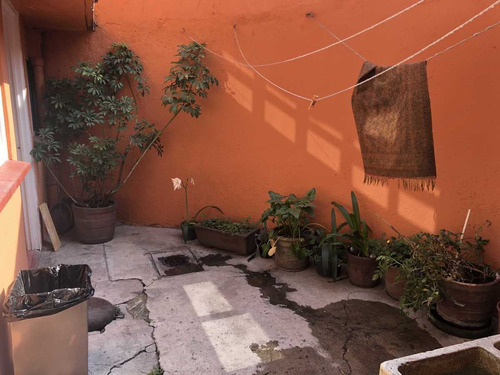 Imagen 6 de 15 de Linda Y Acogedora Casa En Lomas De Bezares