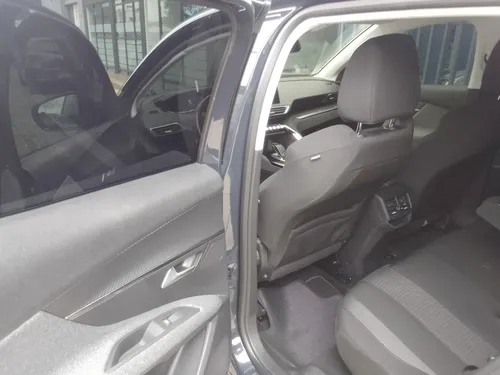Peugeot 3008 1.6 At