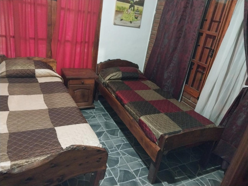 Imagen 17 de 30 de Cabañas Los Igo - San Rafael (aa, Wifi, Direct Tv, 2 Dormitorios, Piscina Amplia Y Renovada).-