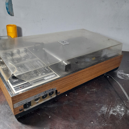 Imagem 3 de 9 de Vitrola Rádio Grundig Studio 321 Pra Peças Ou Conserto Ler