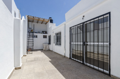 Venta Ph 3 Ambientes C/patio San Justo