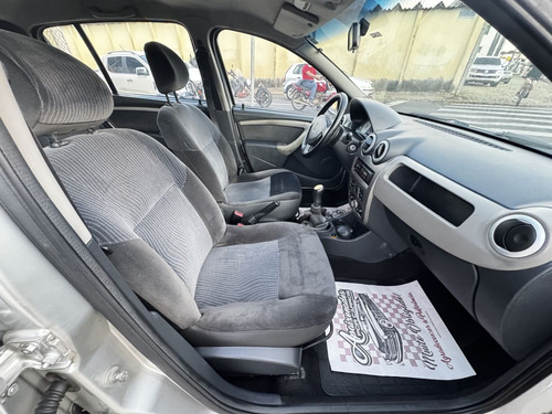 Renault Sandero 1.6 Privilège Hi-torque 5p
