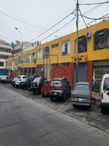 Imagen 2 de 5 de Alquiler Local Comercial 20m2 2do Piso (surco)