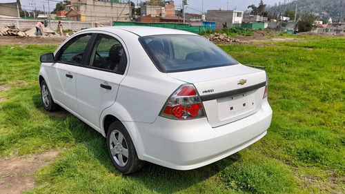Imagen 5 de 15 de Chevrolet Aveo 2018 1.6 Ls Mt