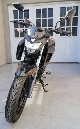 Imagen 1 de 6 de Yamaha Fz25