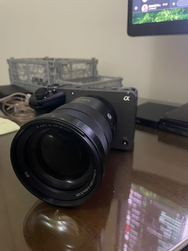 Sony Fx30 Com Lente 18-105 E Gimbal Rs4 Mini Preto