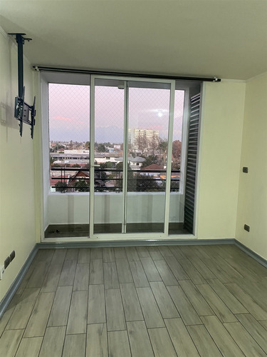 Departamento En Arriendo De 3 Dorm. En La Cisterna