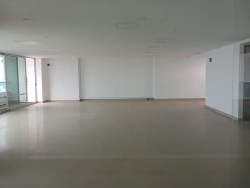 Alquila Oficina En Piso 19 Ubicación Privilegiada Cod. 54706