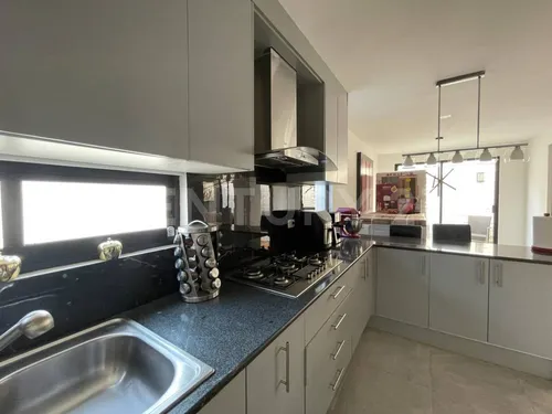 Casa En Venta, 3recámaras, Roof, Cerca De Zerezotla, San Pedro Cholula, Puebla