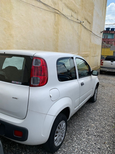 Imagem 6 de 8 de Fiat Uno Vivace 1.0 8v Flex 2p 2015/2016