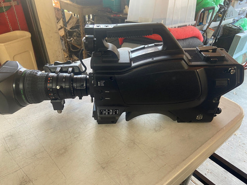 Sony Hsc-100r High Definition Video Camera With Fujinon 