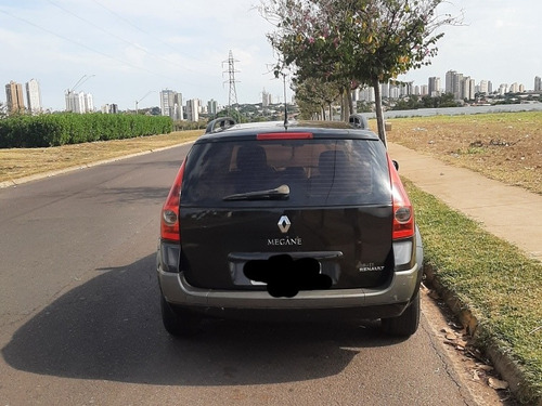 Renault Megane Grand Tour 2008 2.0 Dynamique Aut. 5p