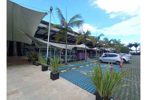 Local En Venta, Llanogrande, Excelente Ubicación.
