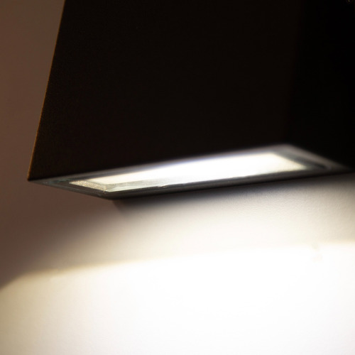 Aplique Pared Moderno Exteriores Negro Luz Led 3w Lumimexico 04824-2