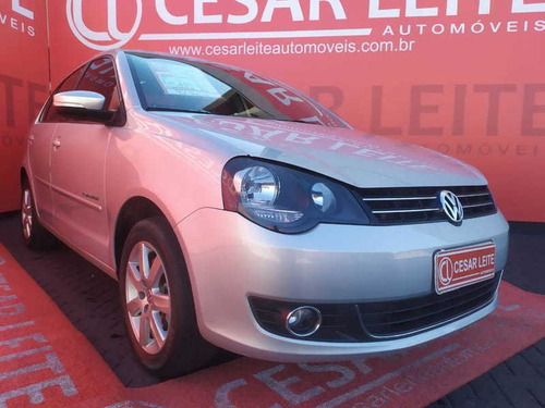 Imagem 10 de 15 de Volkswagen Polo Sedan 2.0 Comfor