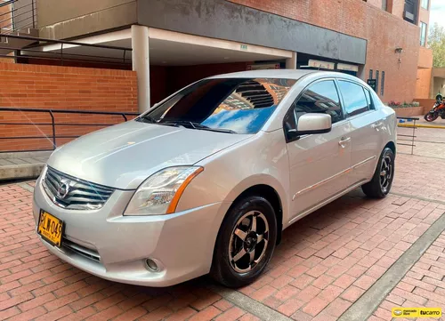 Nissan Sentra At 2.0