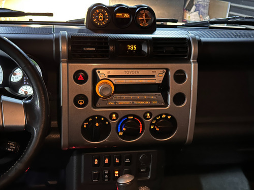 Toyota Fj Cruiser 3p Premium Aa Ee Ra Abs 4x4 At