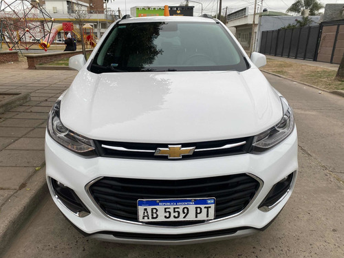 Imagen 2 de 9 de Chevrolet Tracker 1.8 Ltz+ 140cv 2017