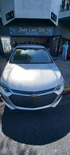 Chevrolet Onix 1.0 Lt