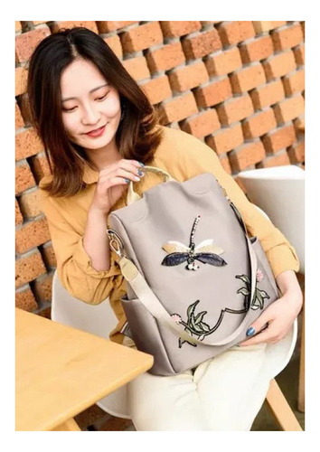 Mochila De Mujer Impermeable Antirrobo De Tela Oxford Color Caqui