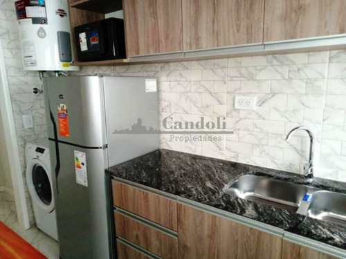 Departamento En Venta 2 Ambientes - Centro, Lateral Reciclado