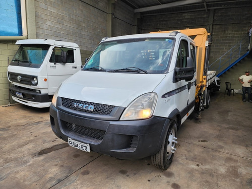   Iveco Daily 70c17 4x2 Ano 2014 Munck Cabine Dupla 3/4 