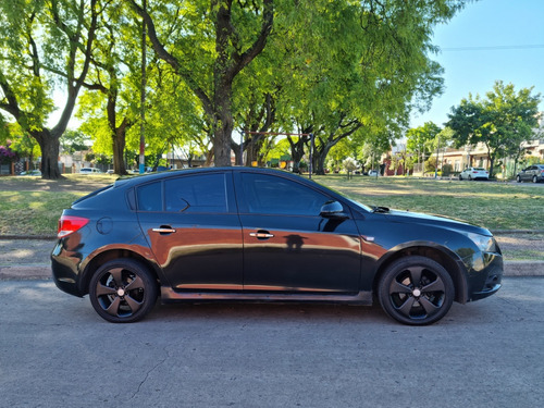 Chevrolet Cruze 1.8 Ltz Mt