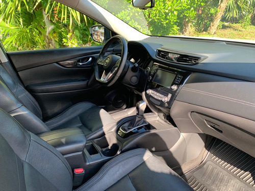 Nissan X-Trail 2.0 Exclusiv 2 Row Hybrid