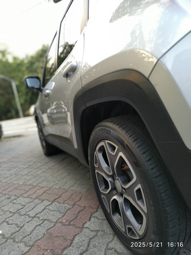 Jeep Renegade 1.8 Longitude Flex Aut. 5p