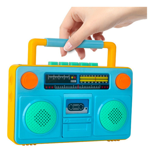 Radio De Dibujos Animados Inclinada A Máquina Con Forma De M