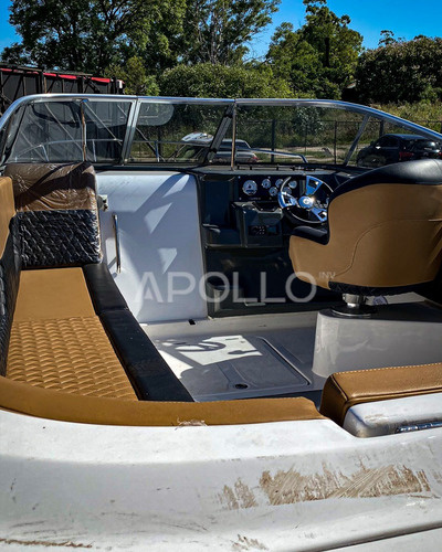 Imagen 10 de 18 de Kalse A K2400 Mercruiser 250hp