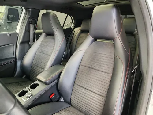 Mercedes-Benz Clase GLA 2.0 250 Cgi Sport Sin Techo At